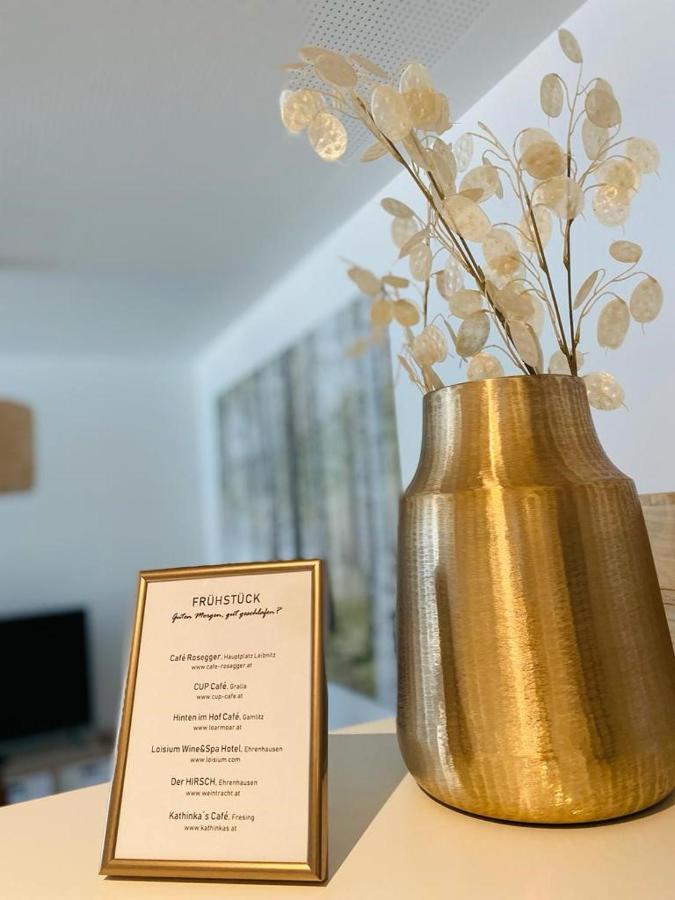Vinestia Cityloft Storchenblick, Non-Serviced Appartement Leibnitz Bagian luar foto